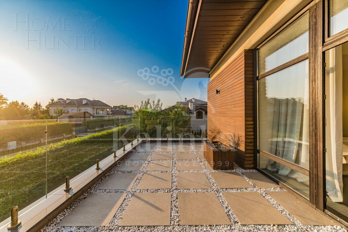 2-этажный коттедж 961 м² с отделкой