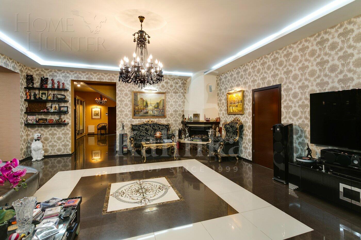 2-этажный коттедж 868 м² с отделкой