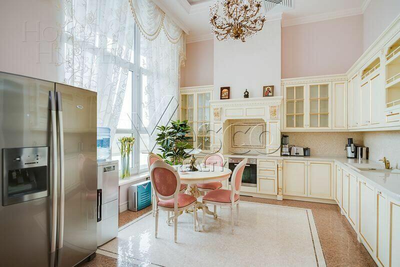 3-КОМН. ПЕНТХАУС С ОТДЕЛКОЙ 262 М² НА 22 ЭТАЖЕ