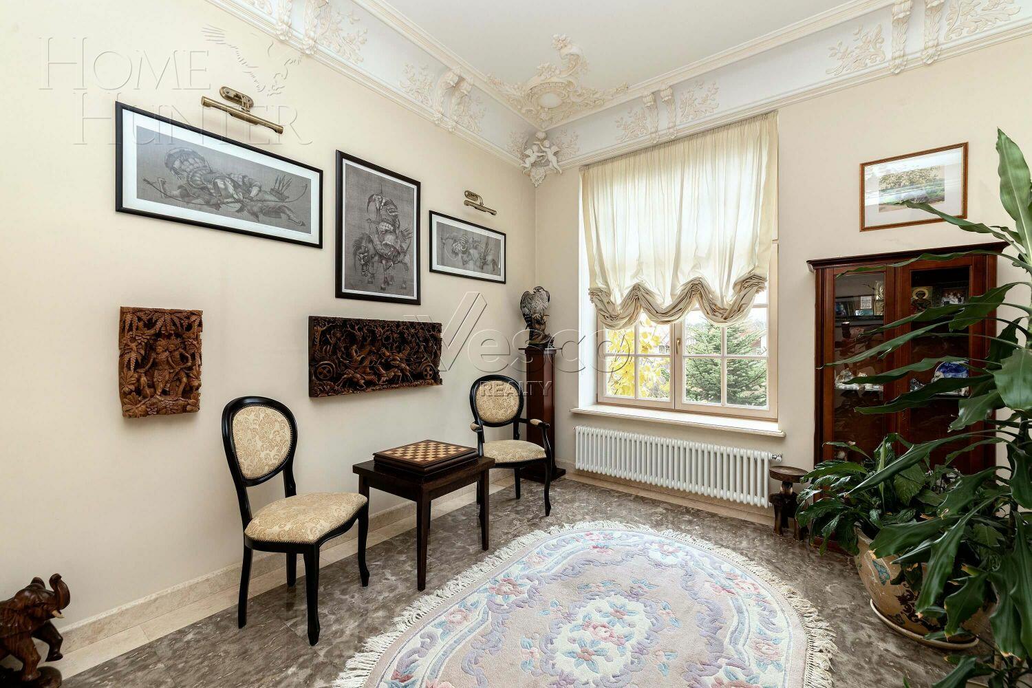 2-этажный коттедж 980 м² с отделкой