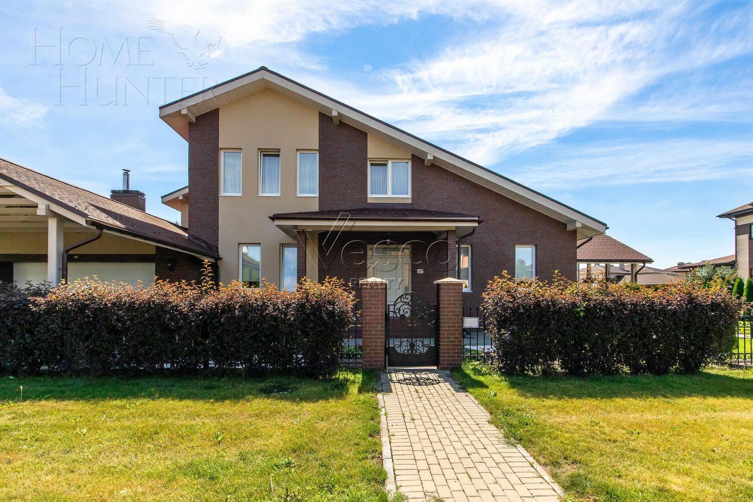 3-этажный коттедж 480 м² с отделкой