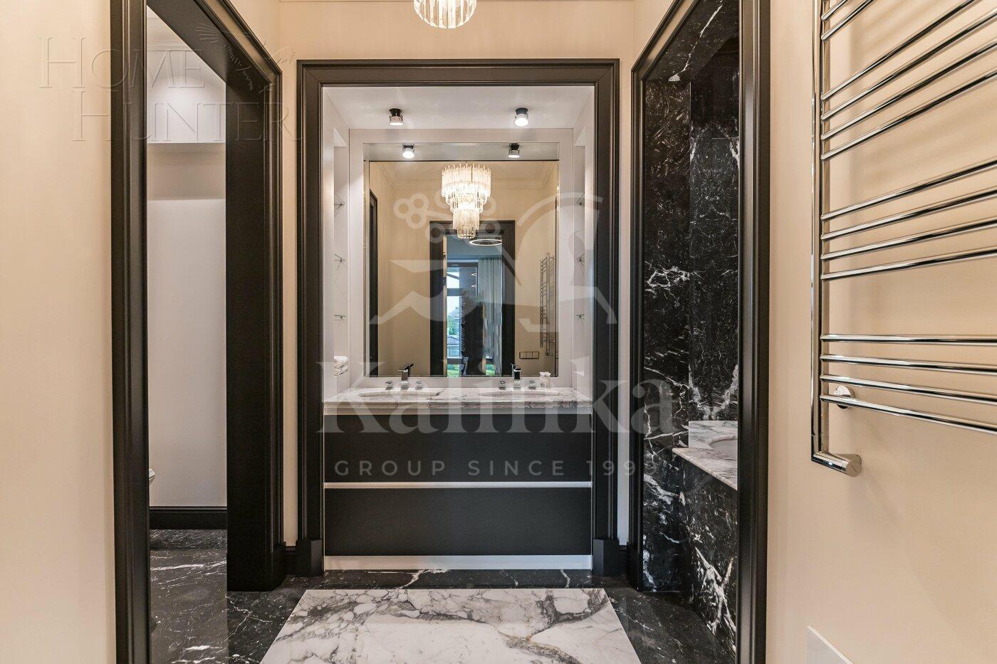 2-этажный коттедж 961 м² с отделкой