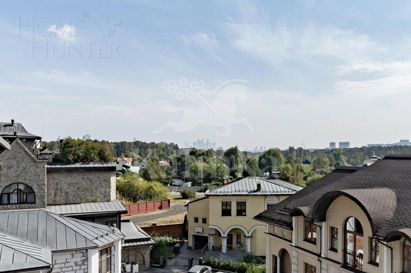 3-этажный коттедж 695 м² без отделки