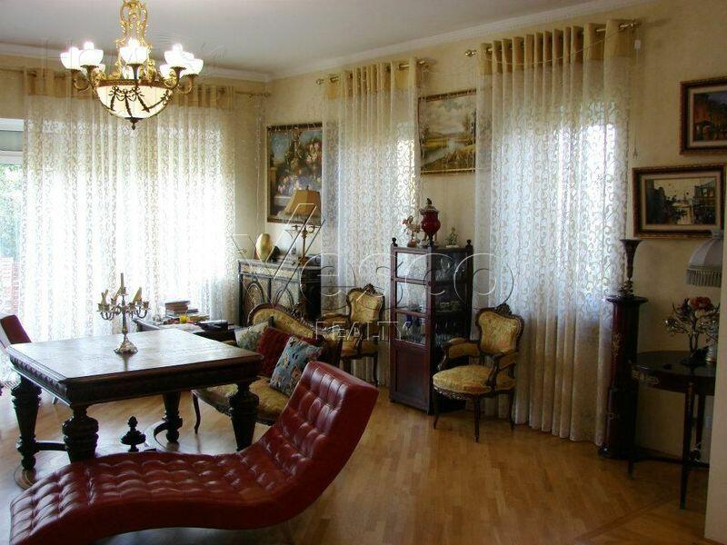 2-этажный коттедж 600 м² с отделкой