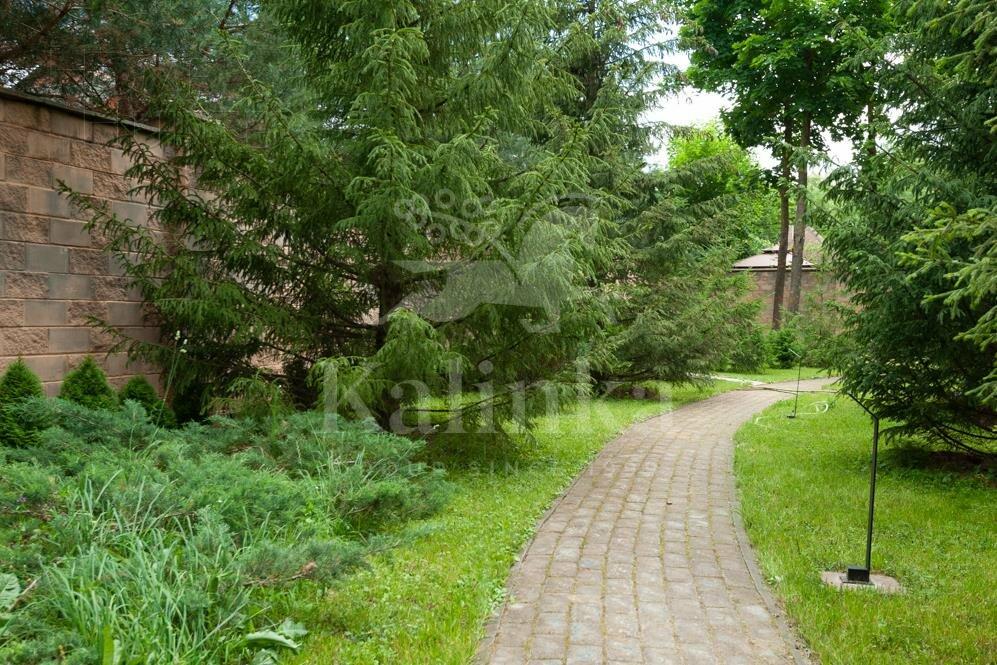 2-этажный коттедж 1 200 м² с отделкой