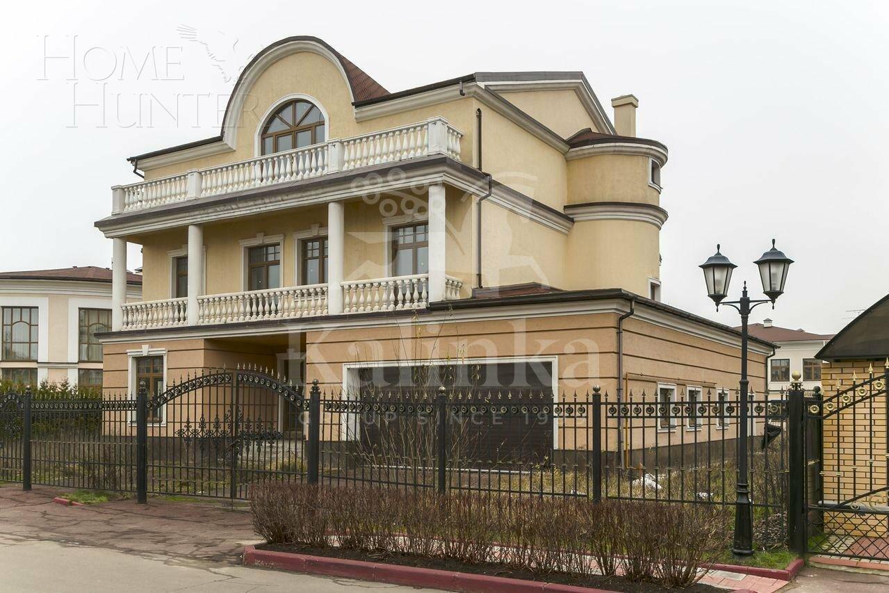 2-этажный коттедж 600 м² без отделки