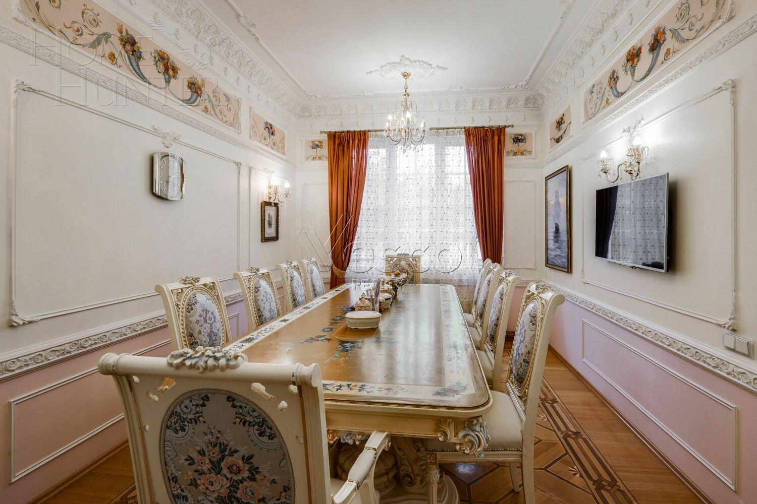 2-этажный коттедж 800 м² с отделкой