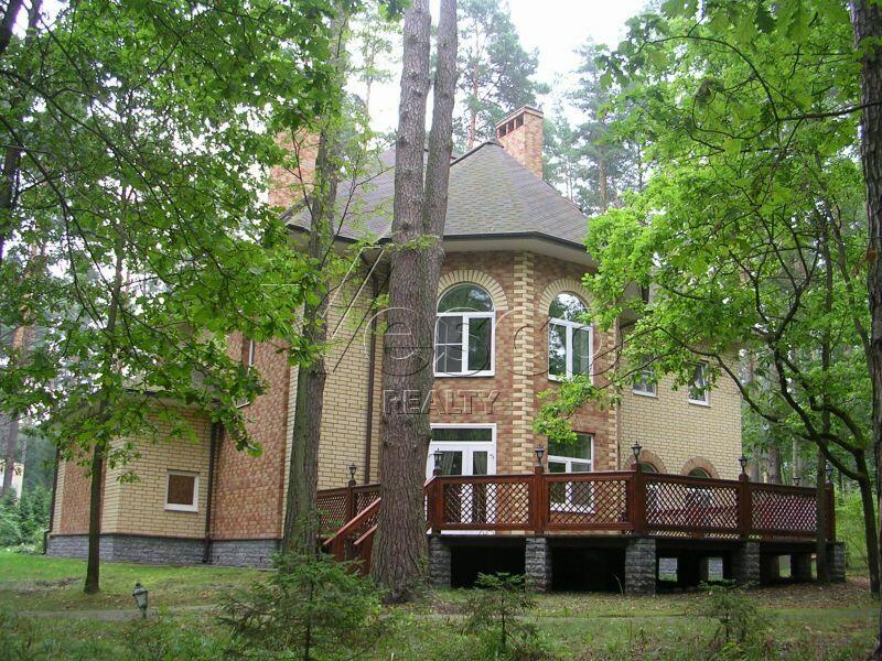 2-этажный коттедж 770 м² с отделкой