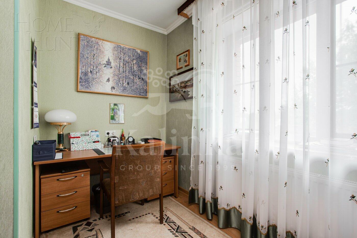 2-этажный коттедж 880 м² с отделкой