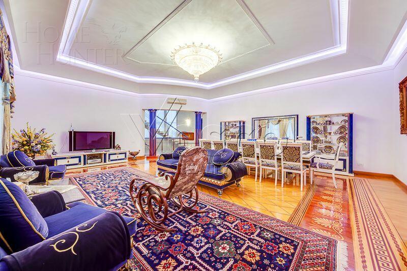 2-этажный коттедж 900 м² с отделкой