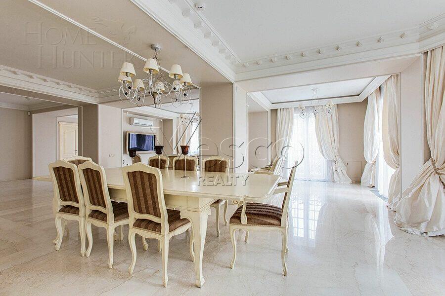 2-этажный коттедж 800 м² с отделкой