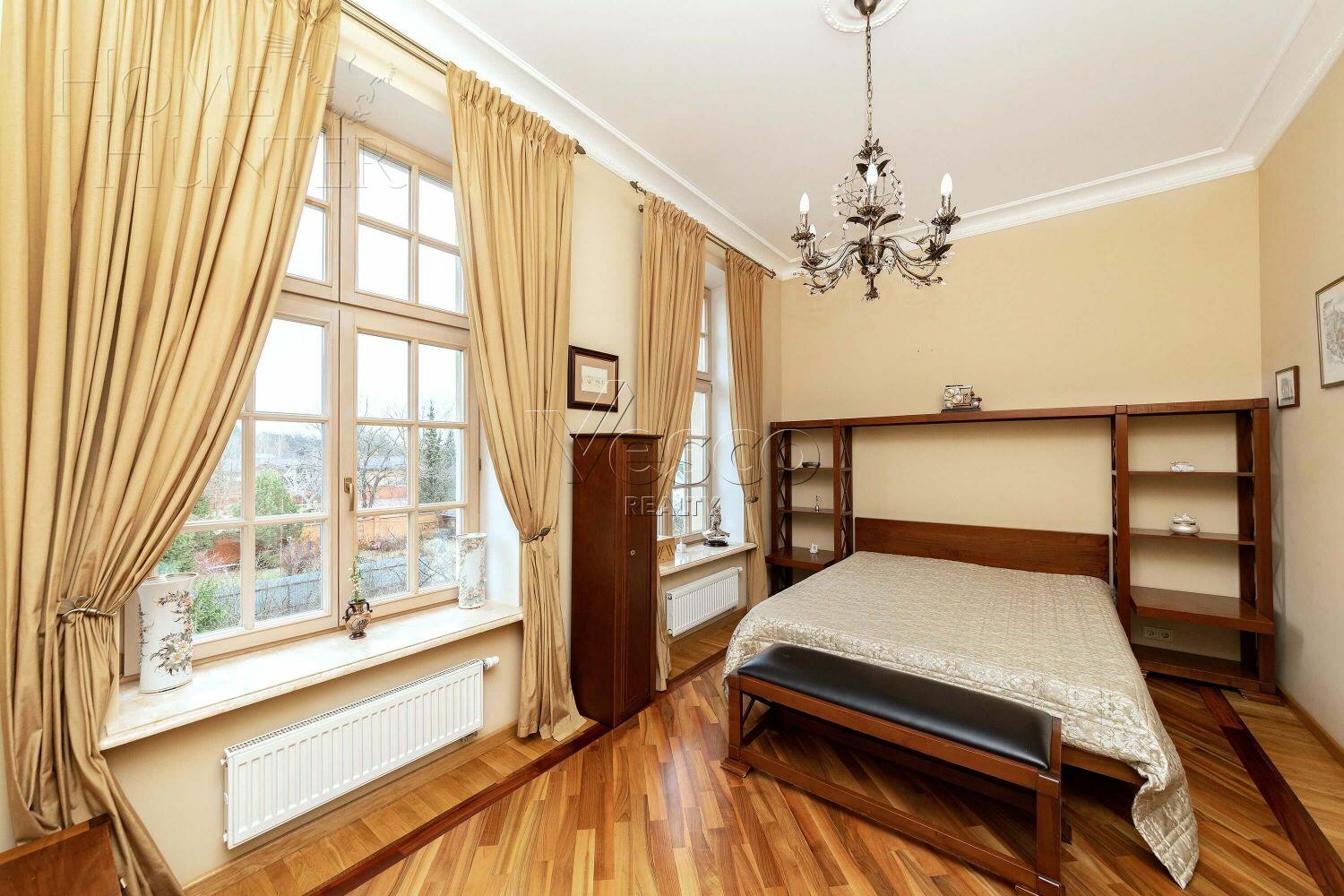 2-этажный коттедж 980 м² с отделкой