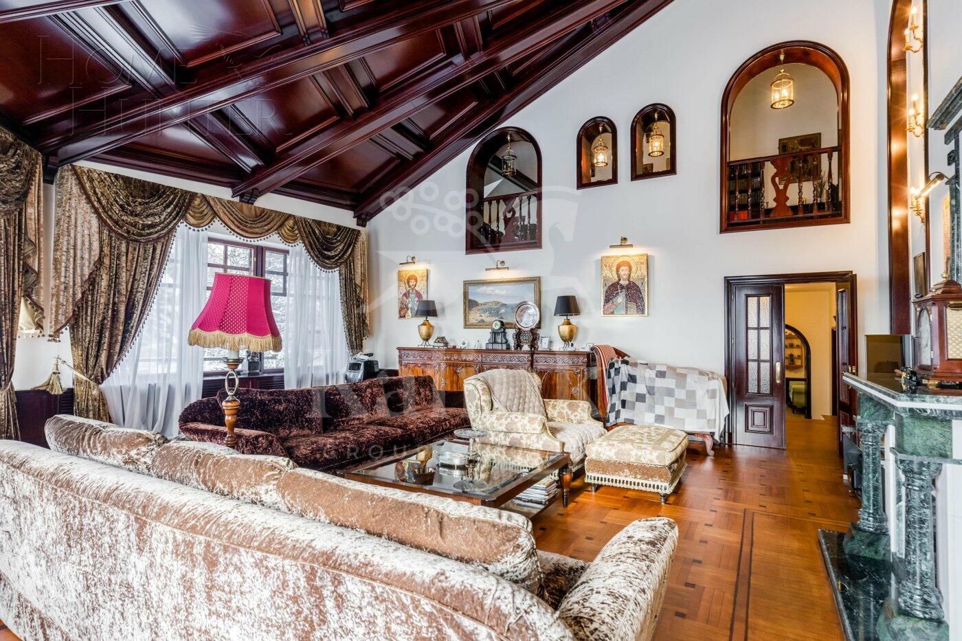 2-этажный коттедж 750 м² с отделкой