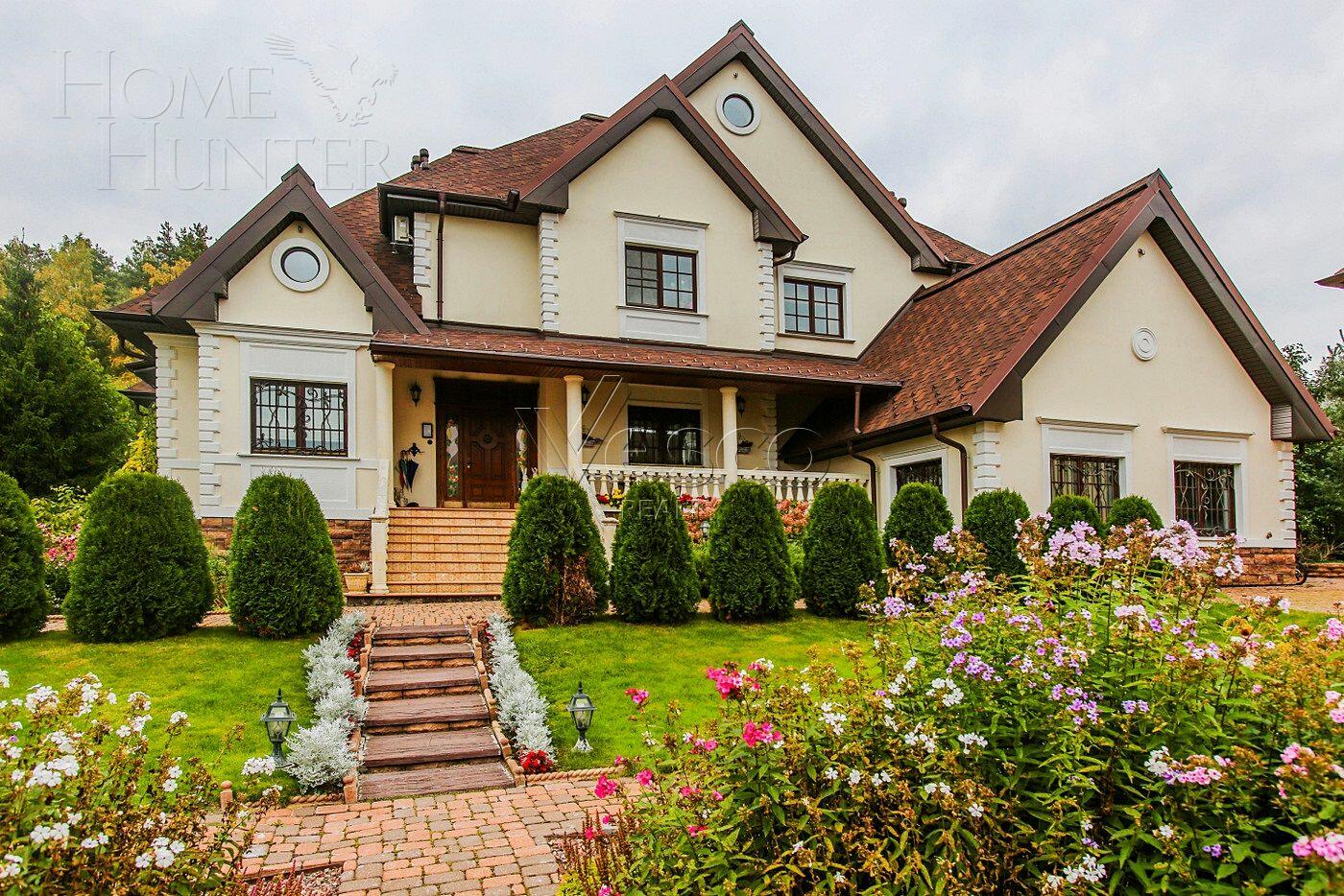 2-этажный коттедж 720 м² с отделкой