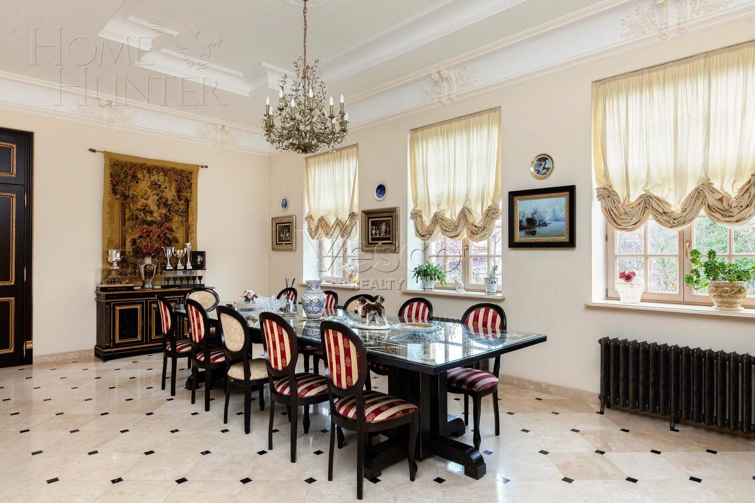 2-этажный коттедж 980 м² с отделкой