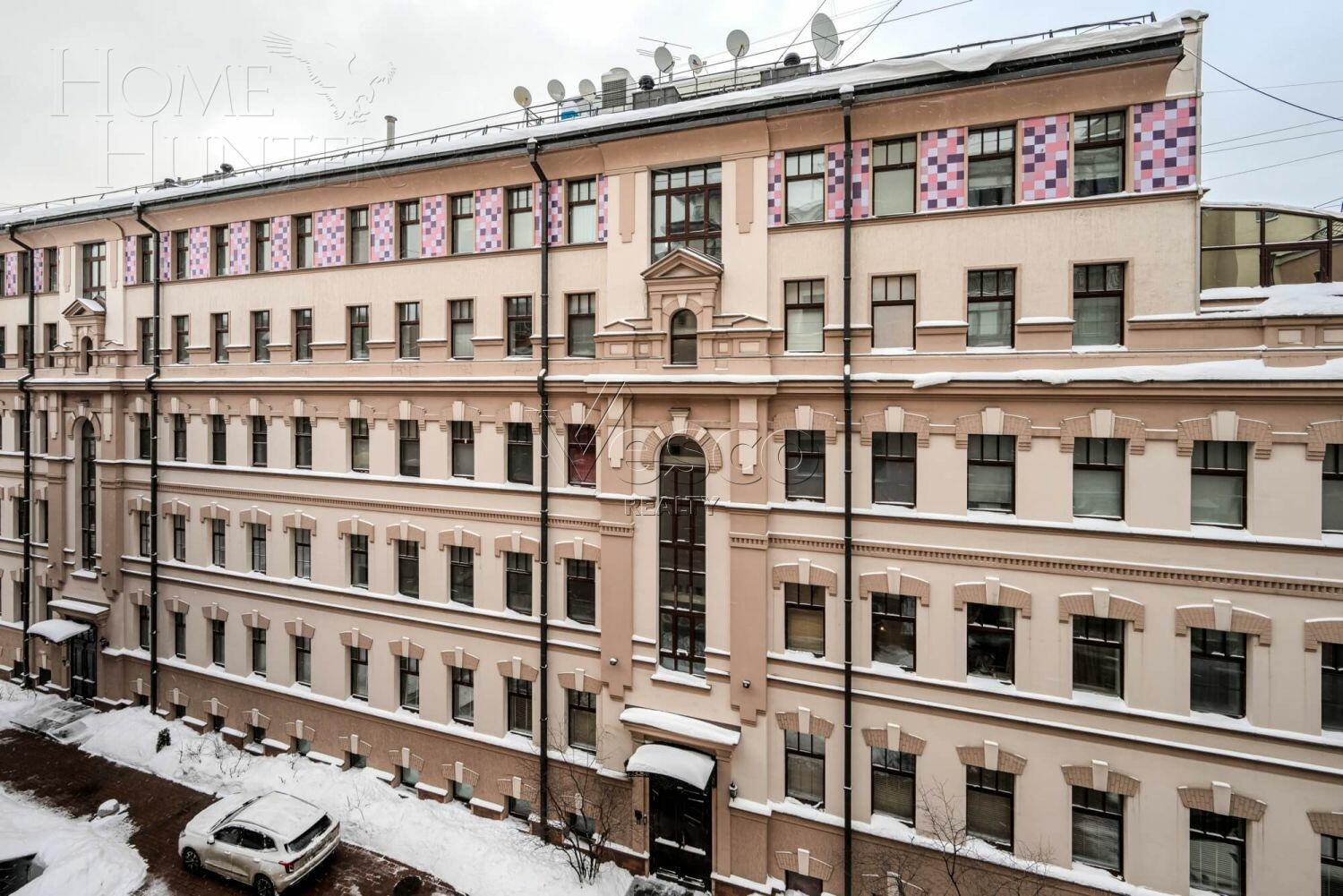 5-КОМН. КВАРТИРА С ОТДЕЛКОЙ 187.8 М² НА 4 ЭТАЖЕ