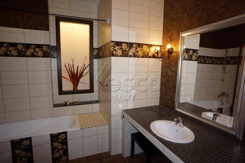 2-этажный коттедж 560 м² с отделкой