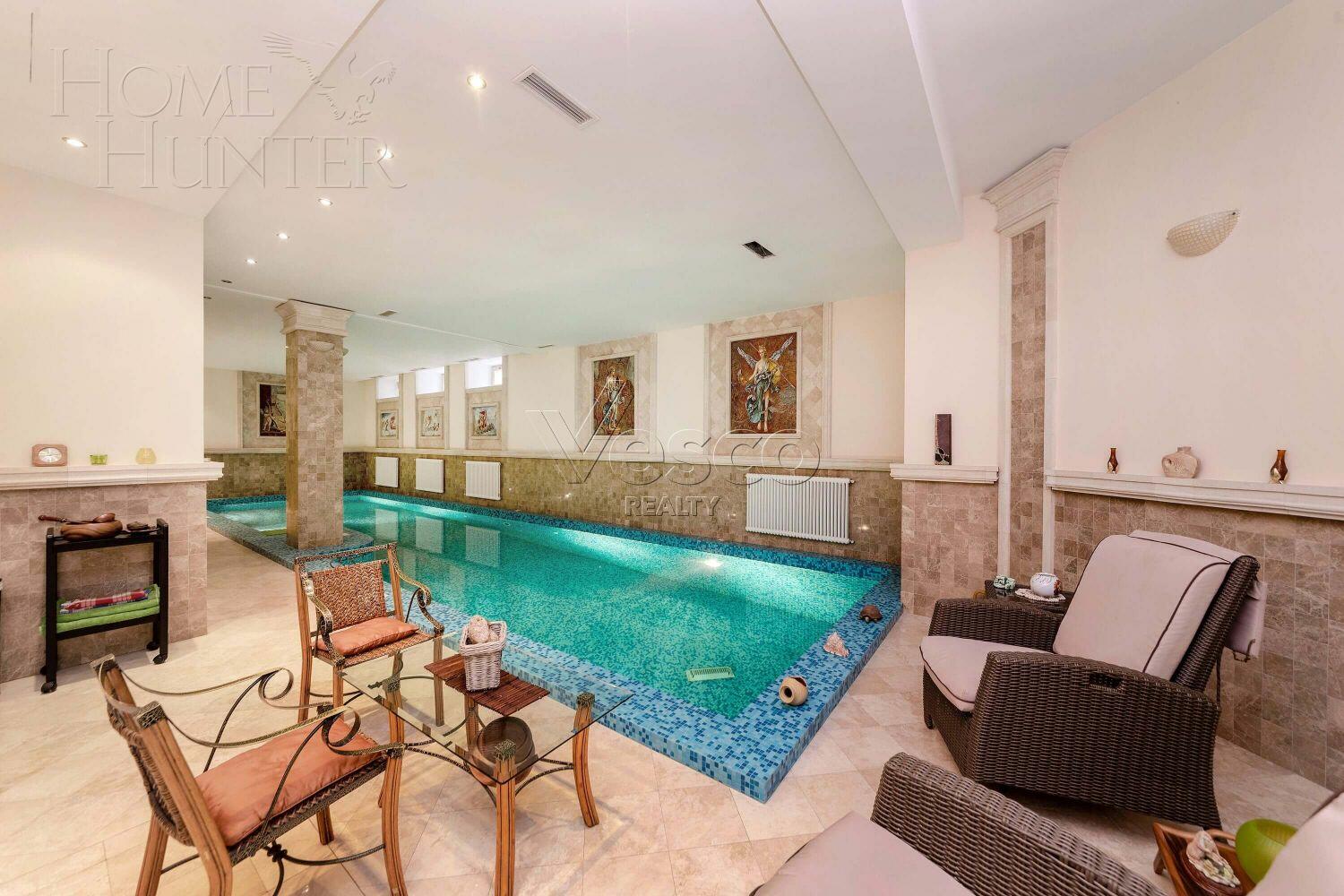 2-этажный коттедж 980 м² с отделкой