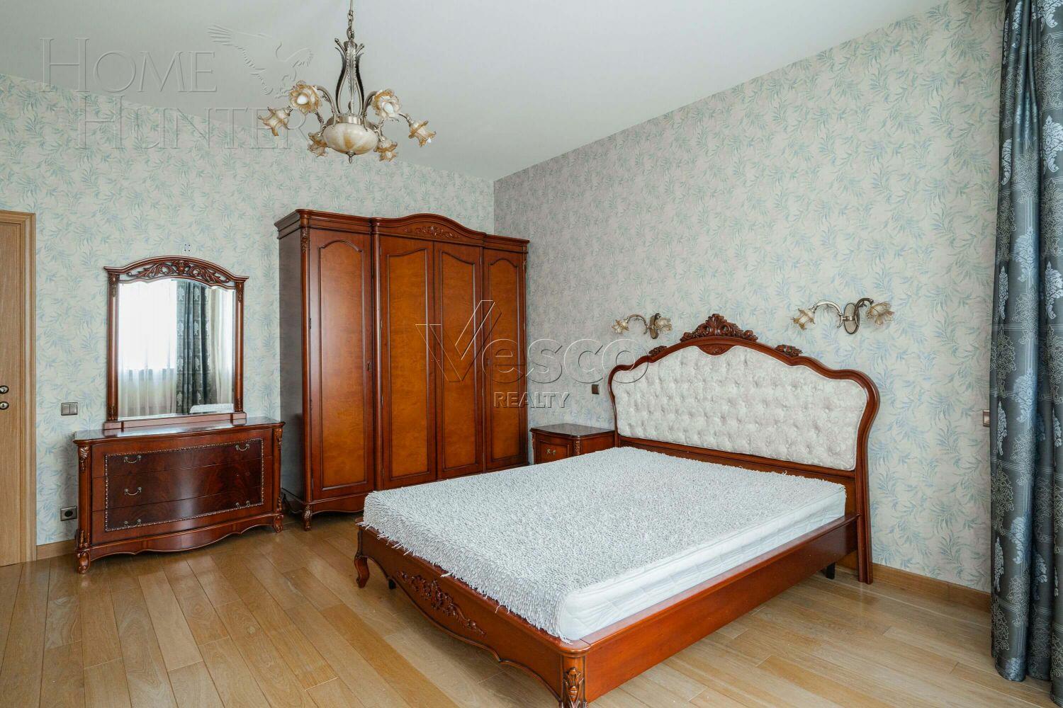 2-этажный коттедж 495 м² с отделкой