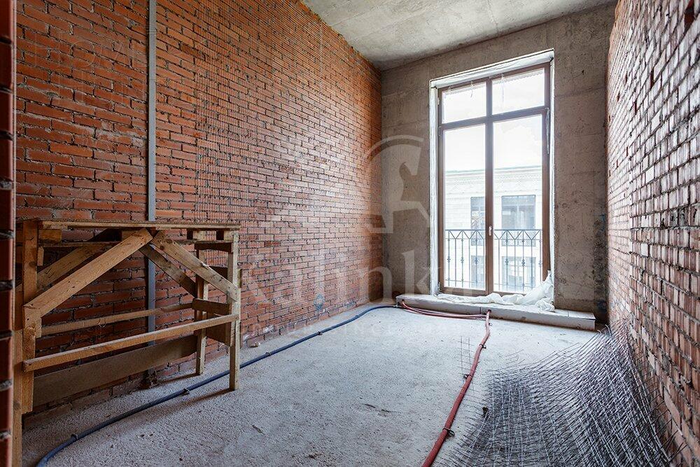 2-УРОВНЕВЫЙ ПЕНТХАУС БЕЗ ОТДЕЛКИ 251.8 М² НА 4 ЭТАЖЕ