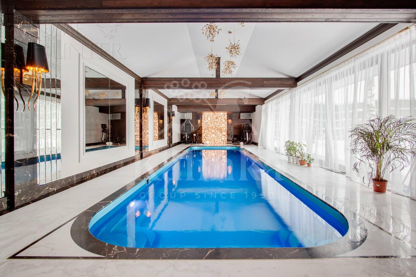 2-этажный коттедж 1 200 м² с отделкой