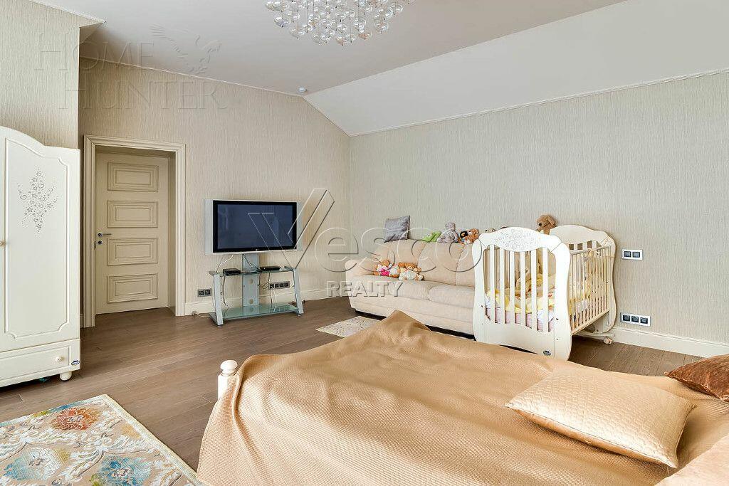 2-этажный коттедж 680 м² с отделкой