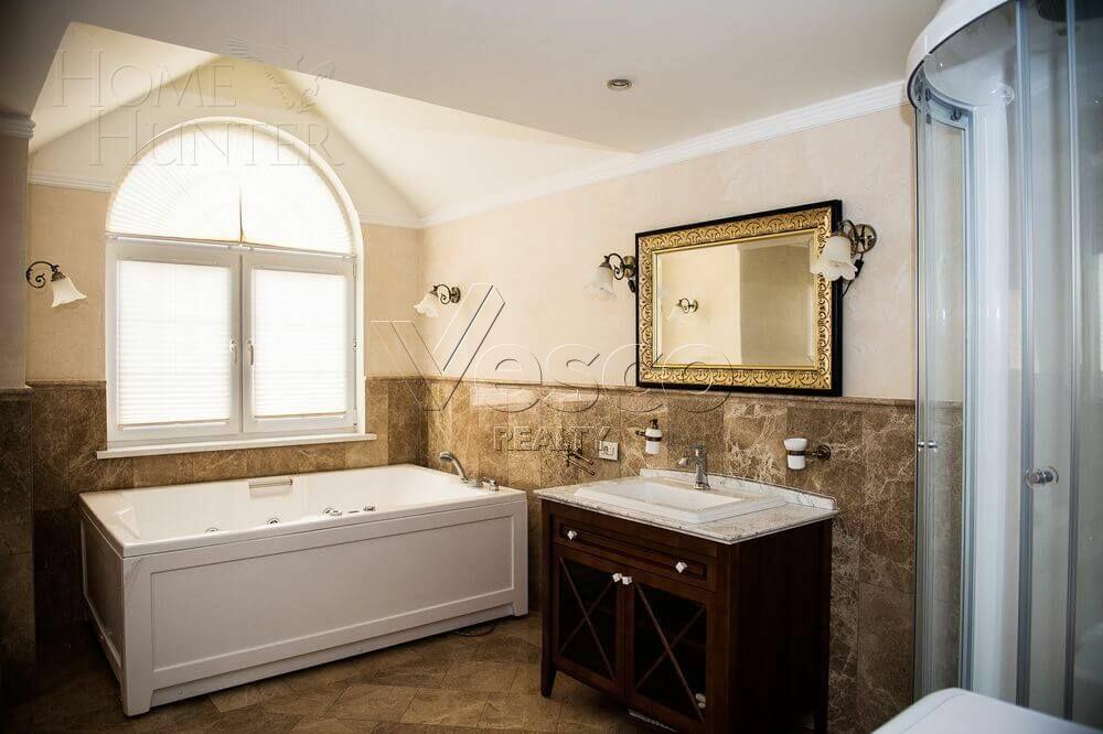 2-этажный коттедж 308 м² с отделкой