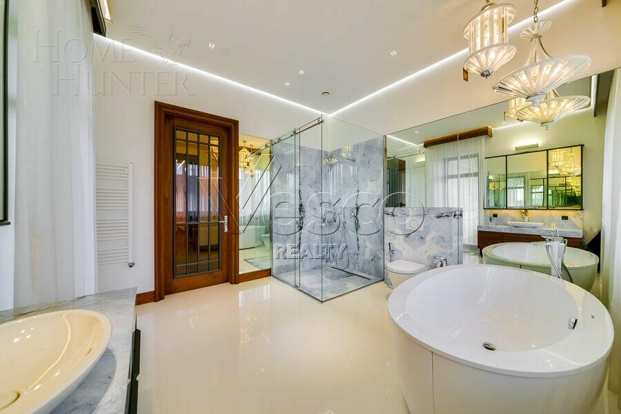 2-этажный коттедж 989.7 м² с отделкой