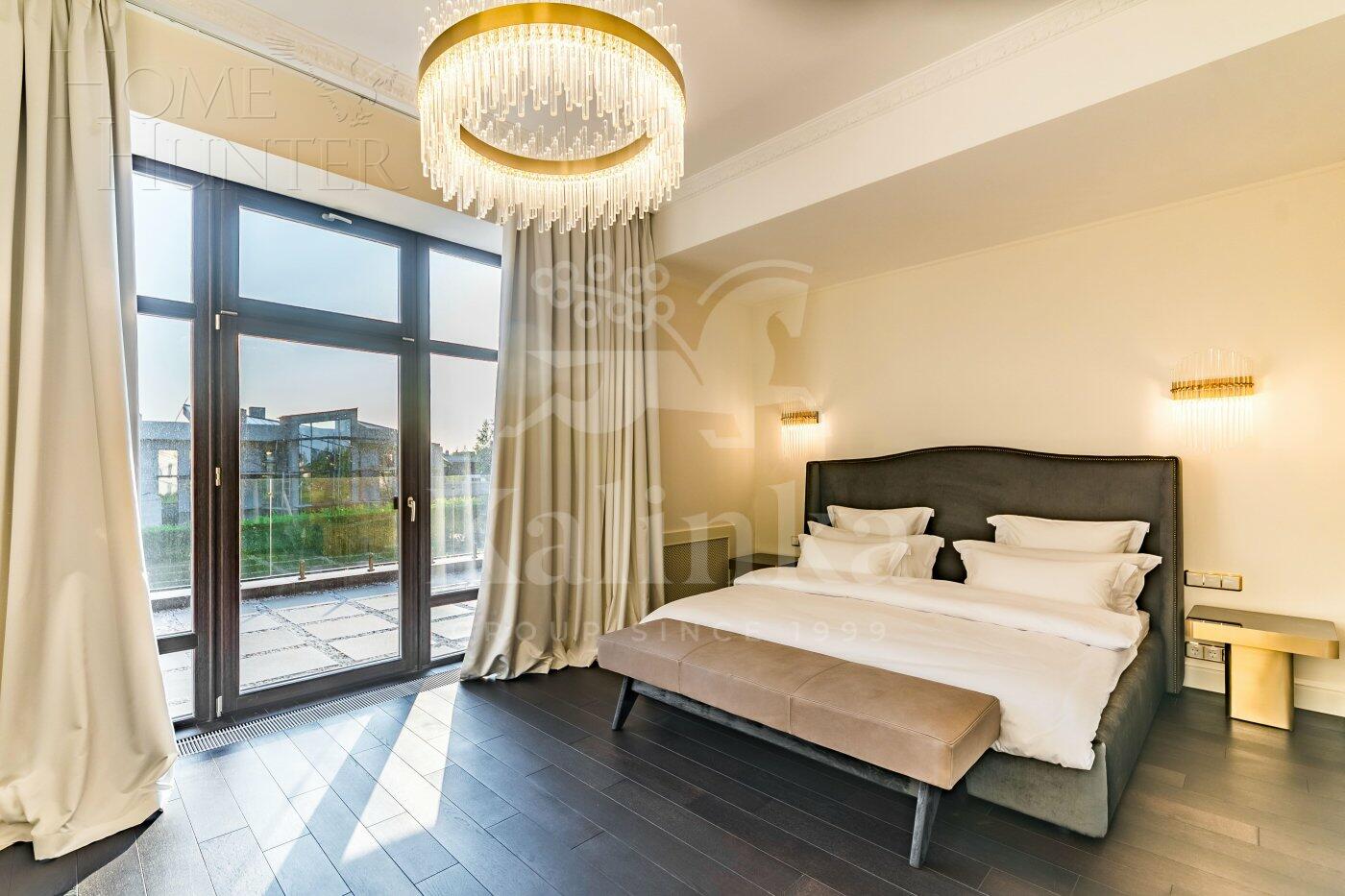 2-этажный коттедж 961 м² с отделкой