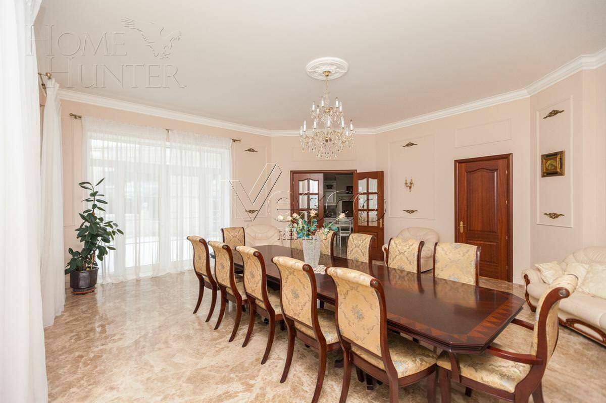 2-этажный коттедж 860 м² с отделкой