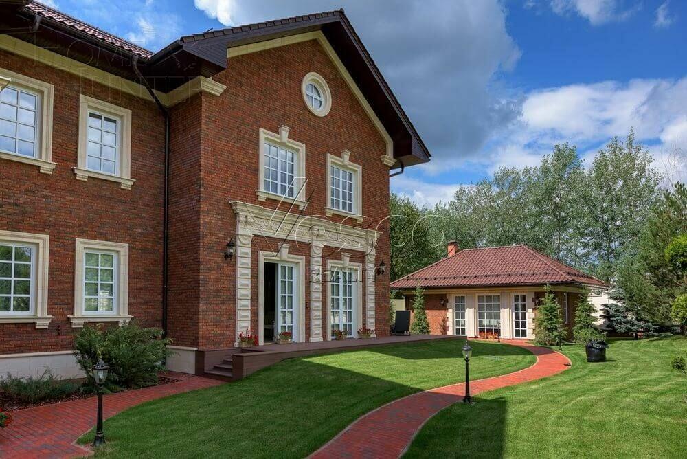 2-этажный коттедж 1 200 м² с отделкой