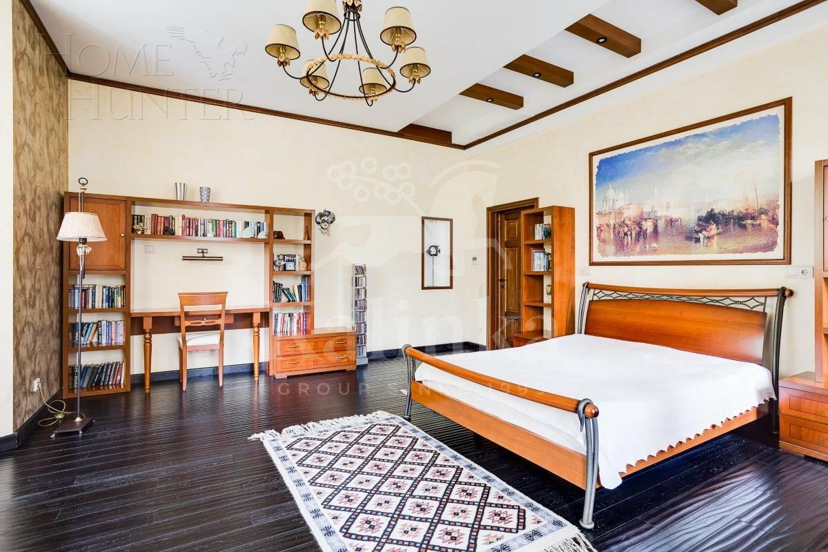 2-этажный коттедж 708 м² с отделкой