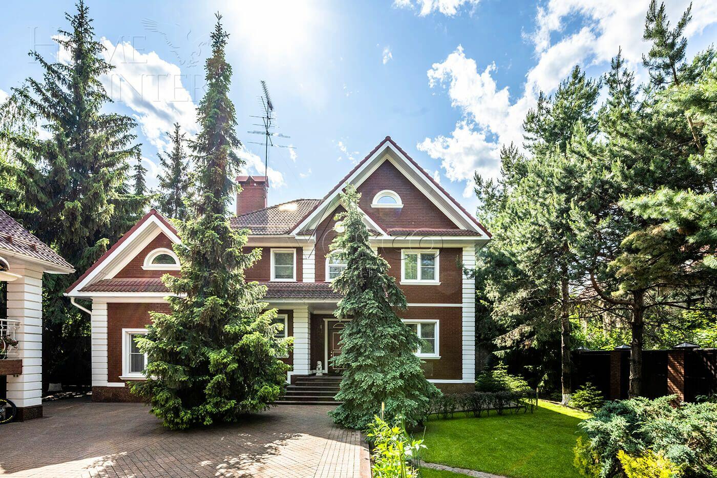 2-этажный коттедж 765 м² с отделкой