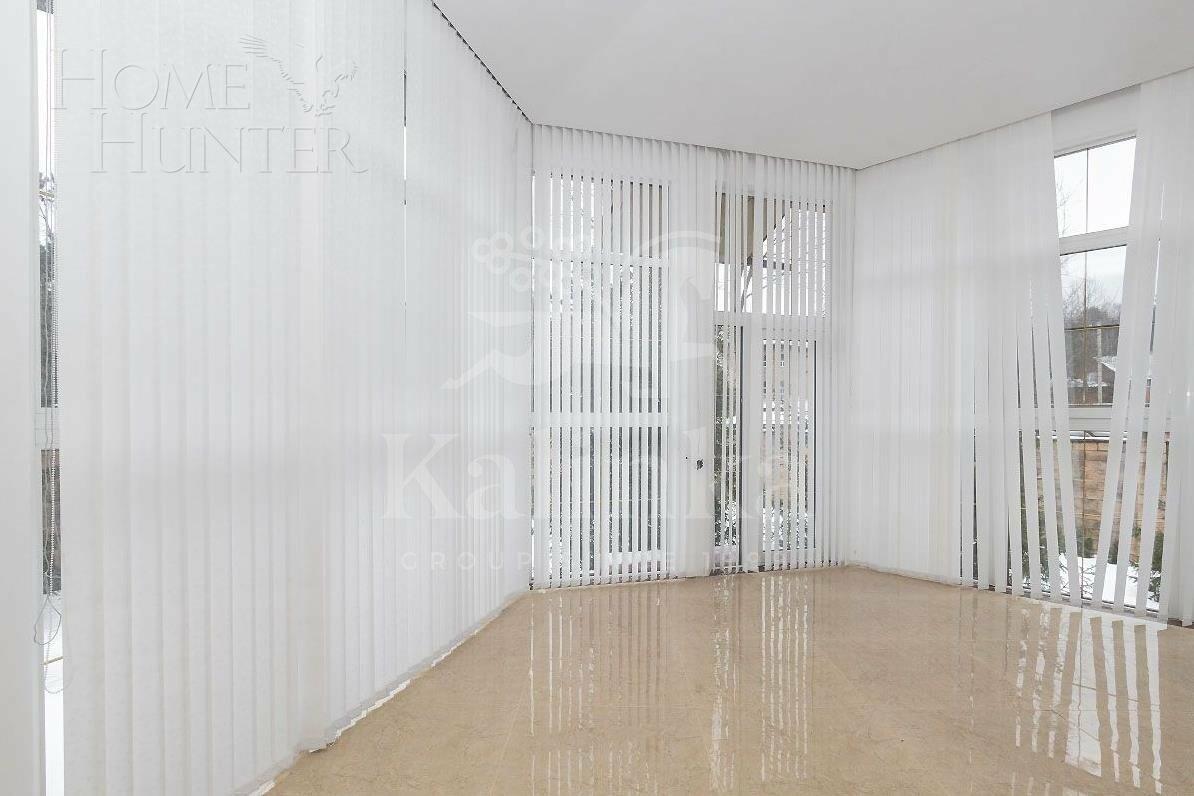 2-этажный коттедж 1 200 м² с отделкой