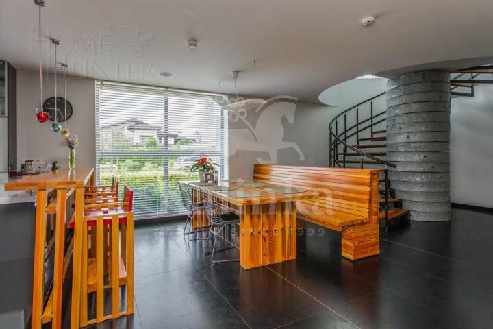 2-этажный коттедж 1 948 м² с отделкой