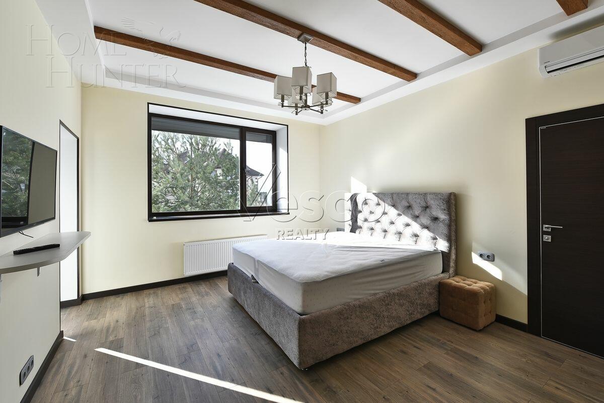 2-этажный коттедж 450 м² с отделкой