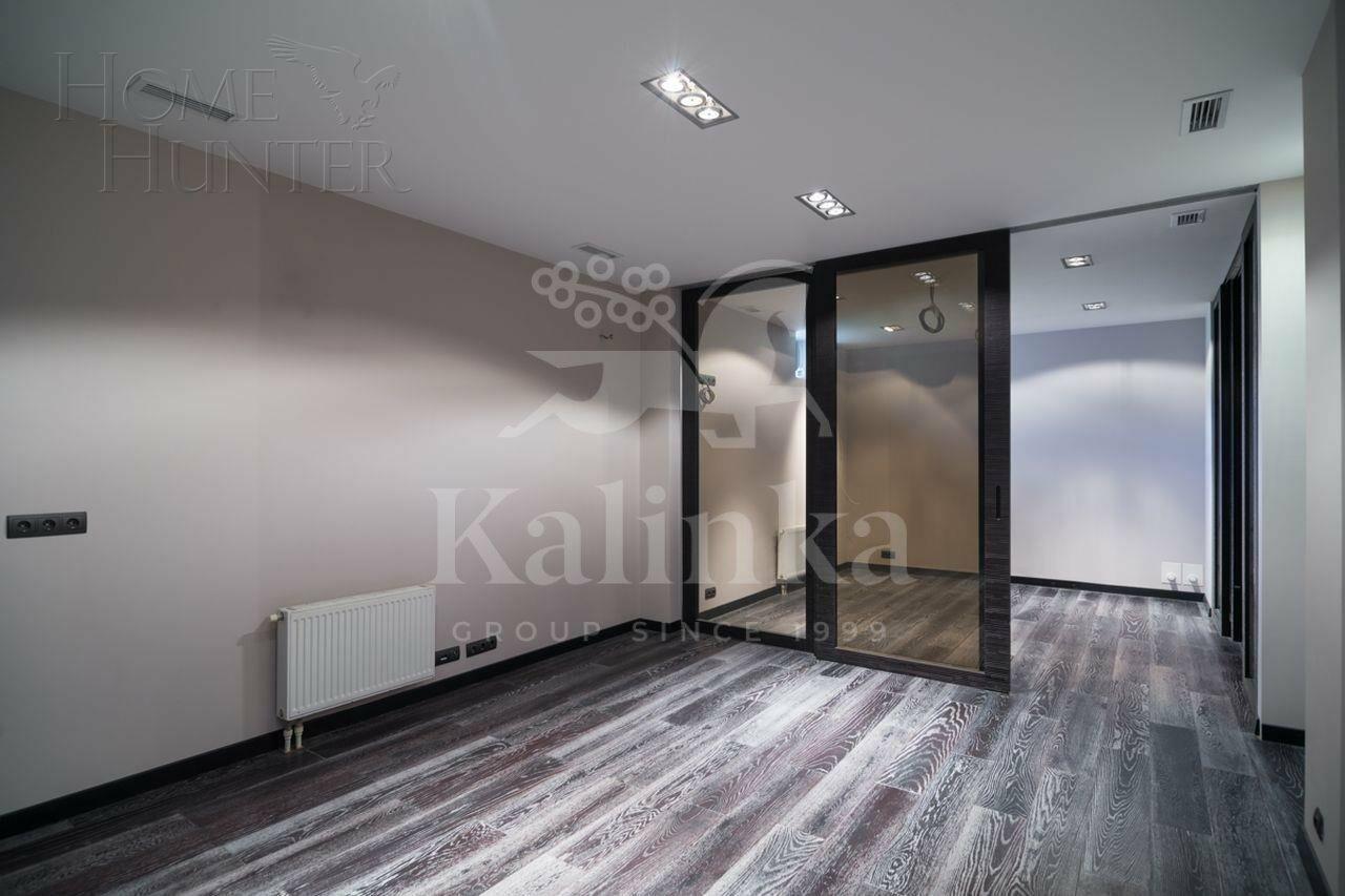 2-этажный коттедж 800 м² с отделкой