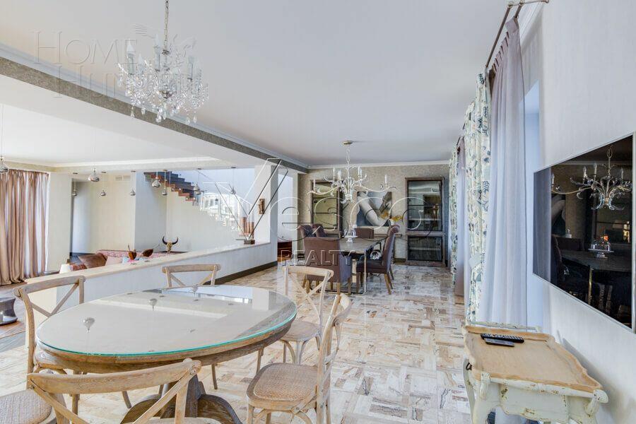 2-этажный коттедж 762 м² с отделкой