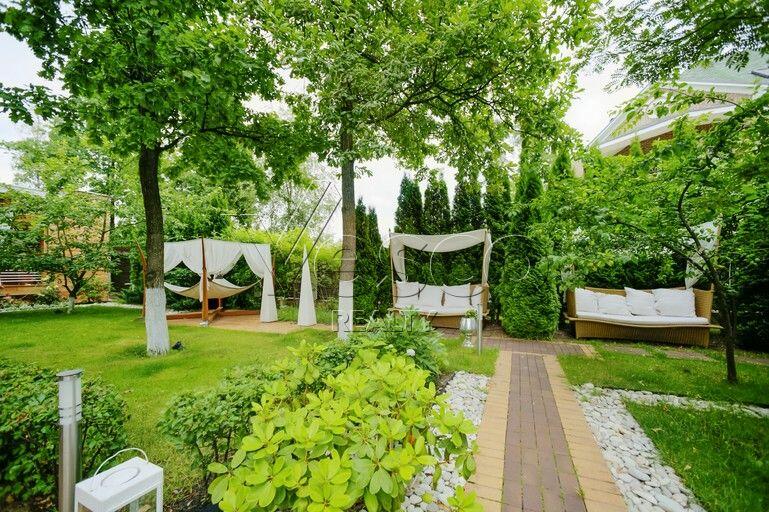 3-этажный коттедж 500 м² с отделкой