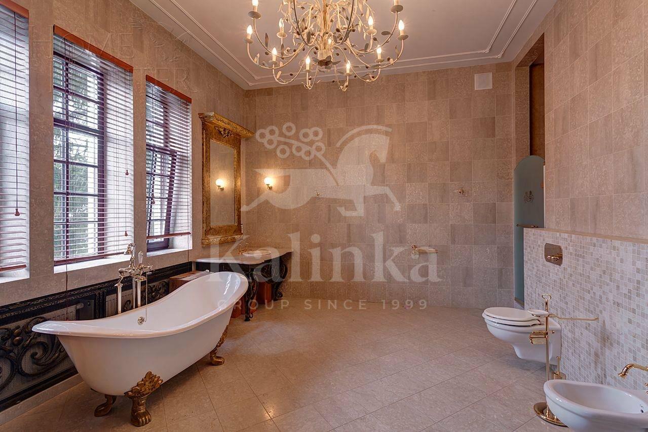 2-этажный коттедж 980 м² с отделкой