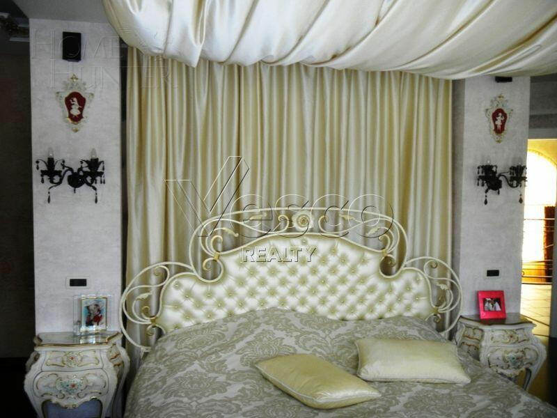 2-этажный коттедж 550 м² с отделкой