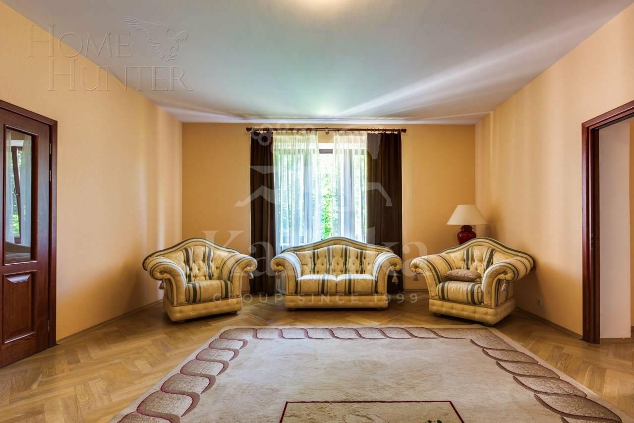 2-этажный коттедж 750 м² с отделкой