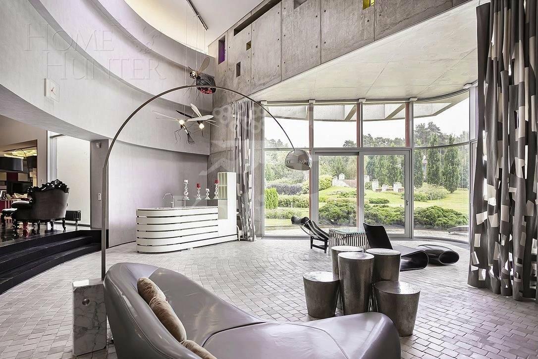 2-этажный коттедж 1 948 м² с отделкой