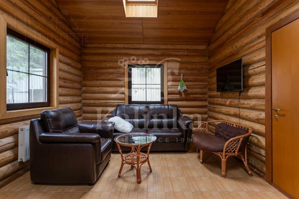 3-этажный коттедж 800 м² с отделкой