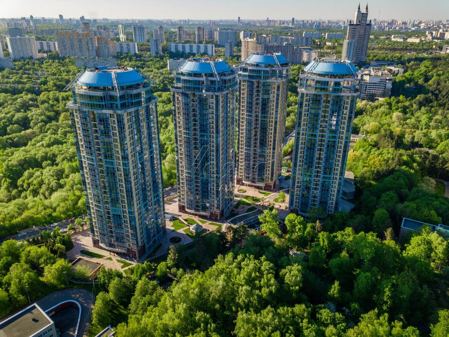 3-УРОВНЕВЫЙ ПЕНТХАУС БЕЗ ОТДЕЛКИ 738.87 М² НА 28 ЭТАЖЕ