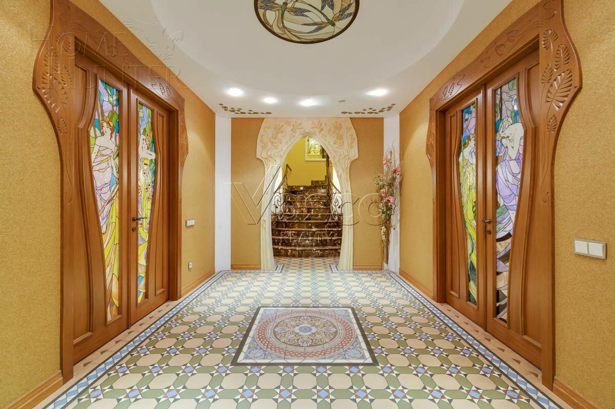 2-УРОВНЕВАЯ КВАРТИРА С ОТДЕЛКОЙ 278 М² НА 12 ЭТАЖЕ