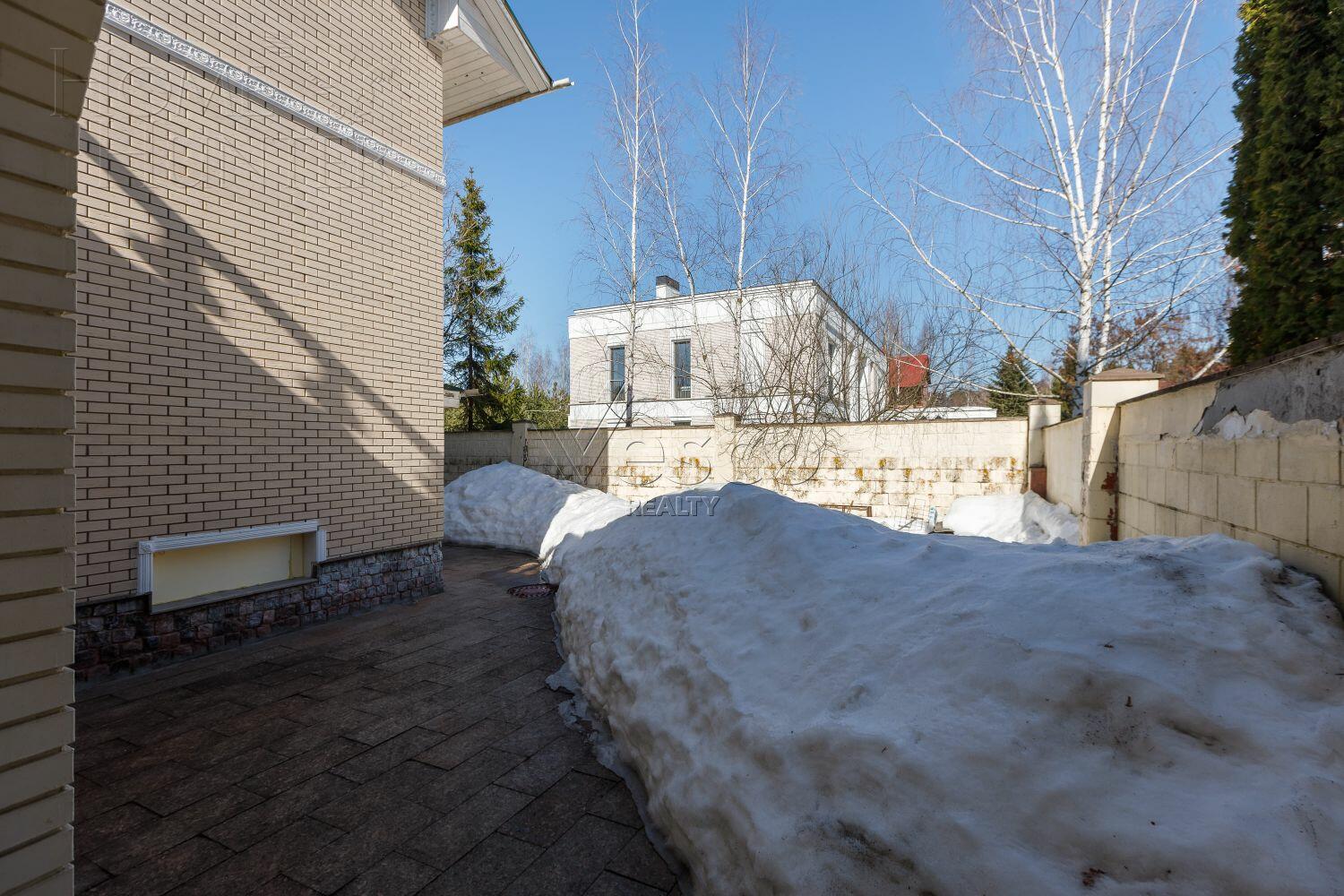 Участок 15 сот. в охраняемом поселке