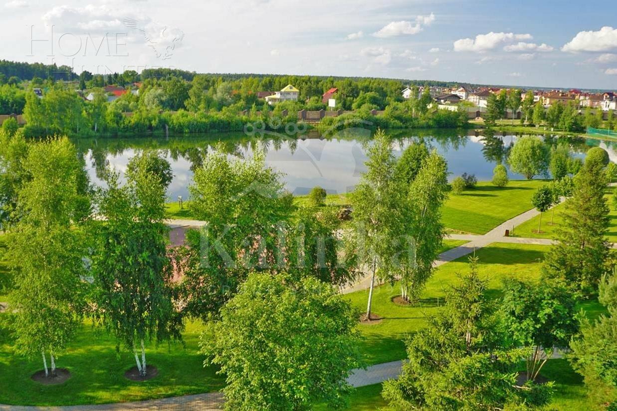 3-этажный таунхаус 311.57 м² без отделки