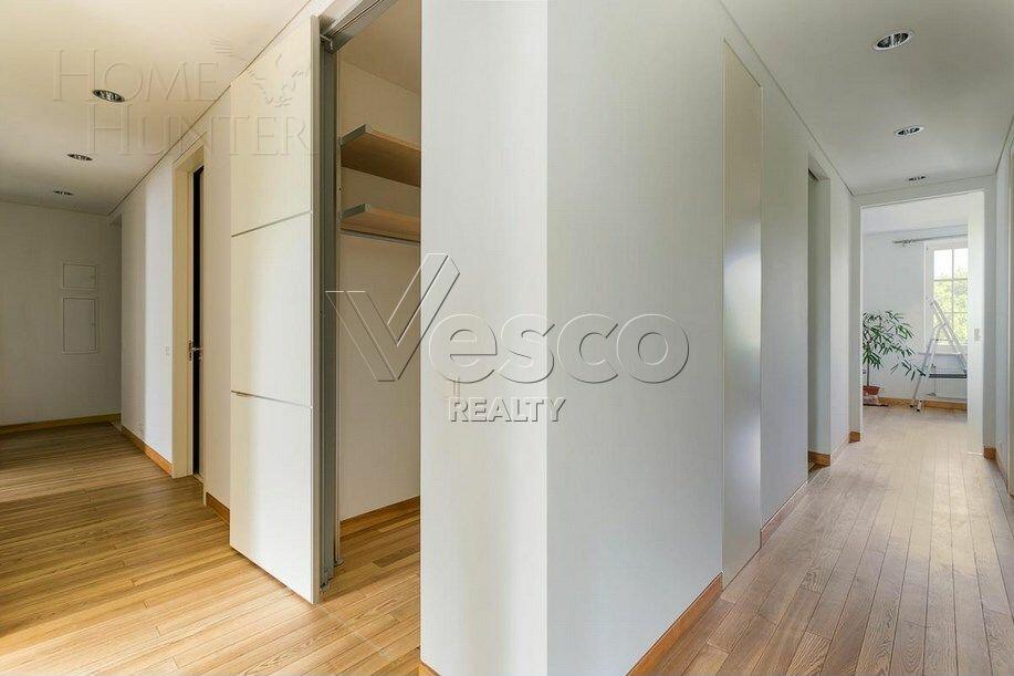 5-КОМН. КВАРТИРА С ОТДЕЛКОЙ 202 М² НА 3 ЭТАЖЕ