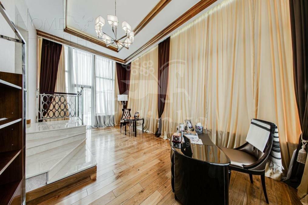 2-этажный коттедж 1 250 м² с отделкой